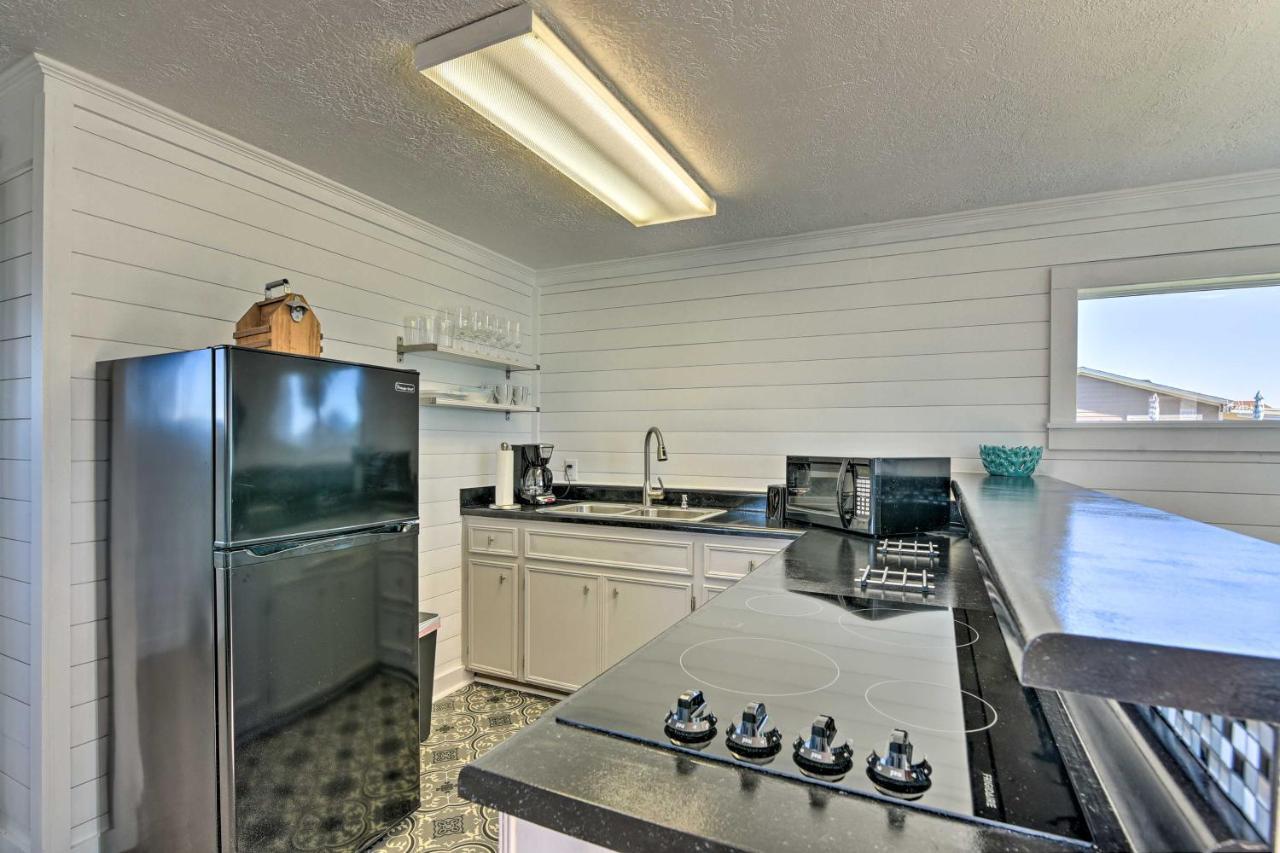 Open-Concept Cottage Less Than 1 Mi To Beach! Surfside Beach Dış mekan fotoğraf
